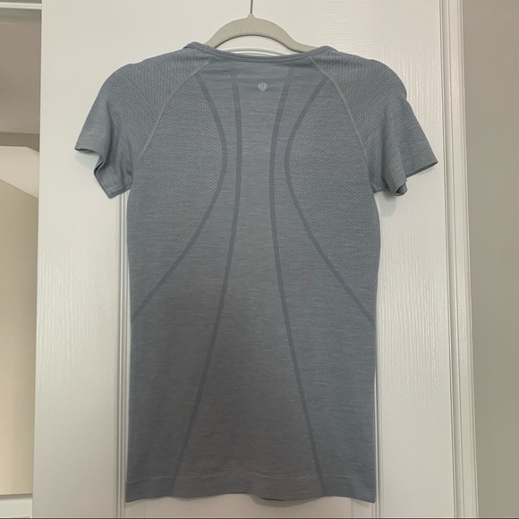 Zella Stand out seamless workout shirt sz small - Picture 2 of 7